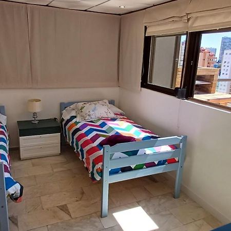 Ático con gran terraza Apartamento Benidorm Exterior foto