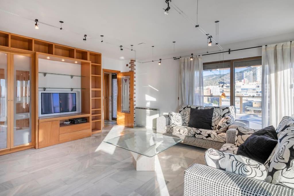 Ático con gran terraza Apartamento Benidorm Exterior foto