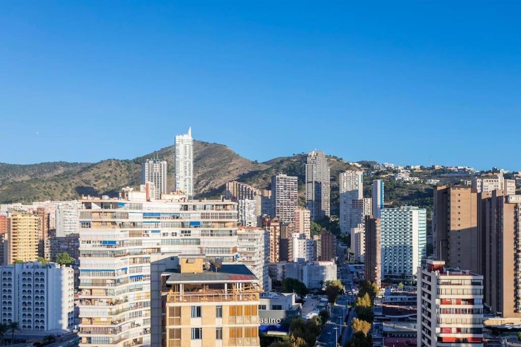 Ático con gran terraza Apartamento Benidorm Exterior foto