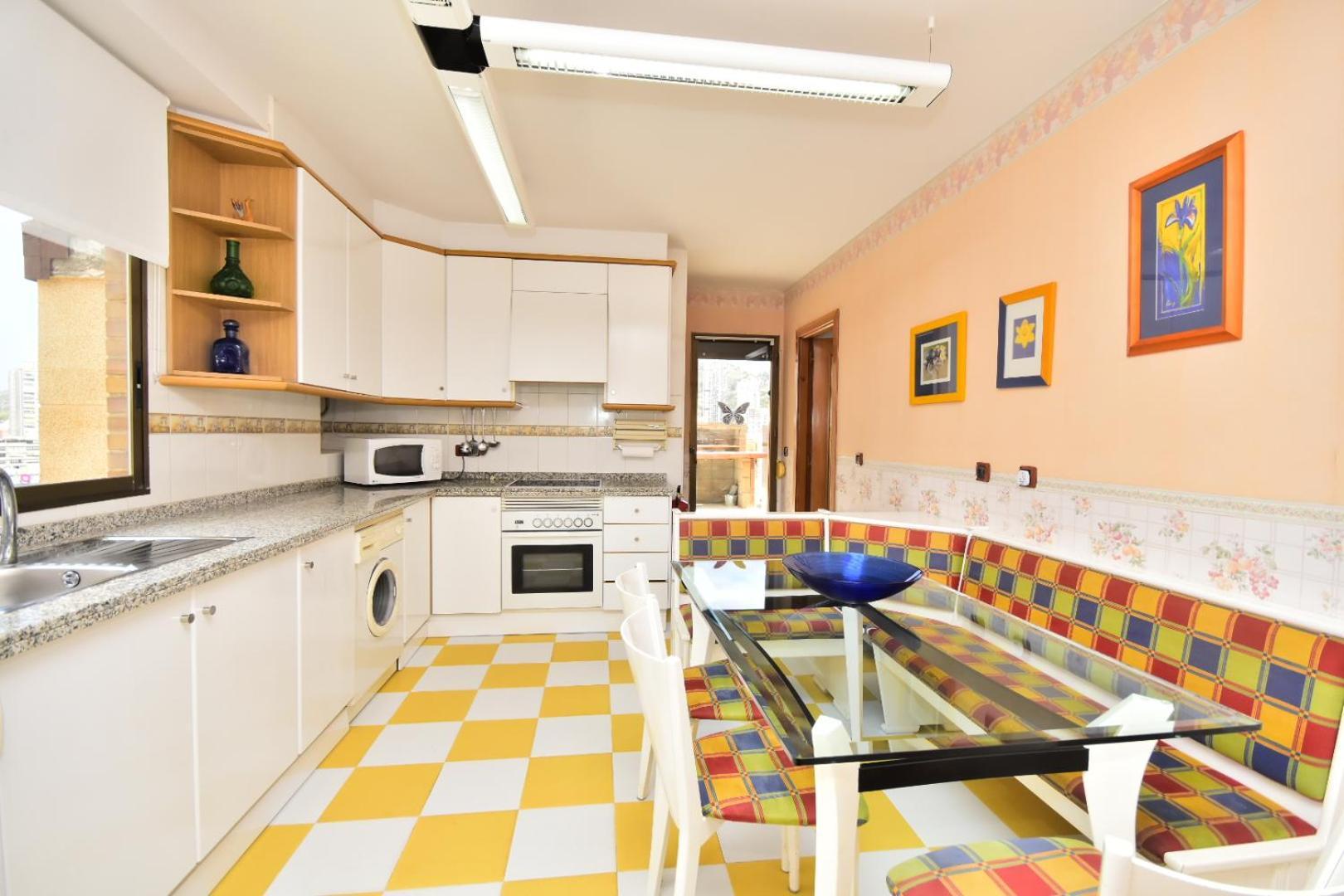 Ático con gran terraza Apartamento Benidorm Exterior foto